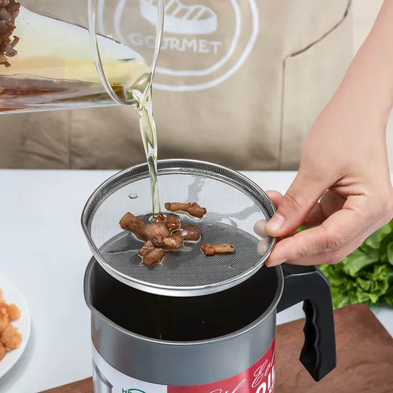 1.4 Kitchen Oil Strainer Pot